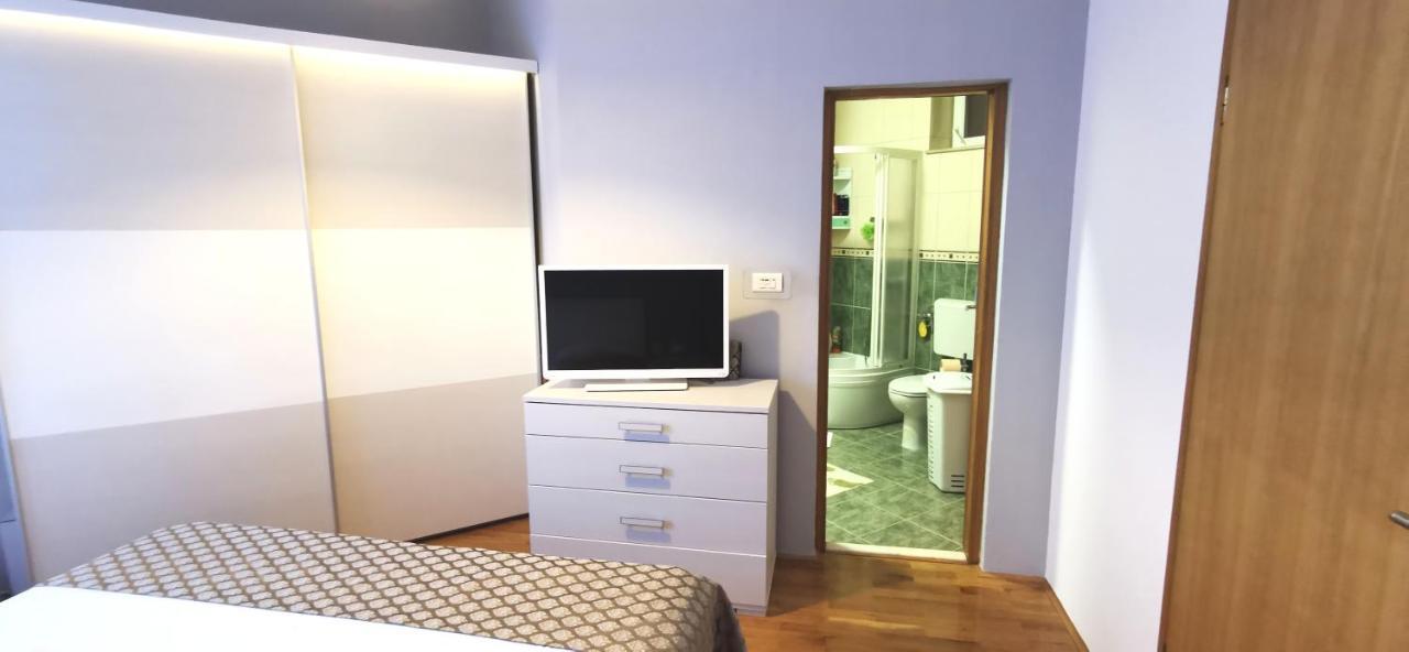 Apartman Kapovic Kastela Exterior photo