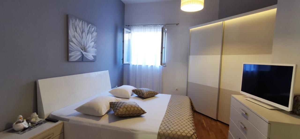 Apartman Kapovic Kastela Exterior photo